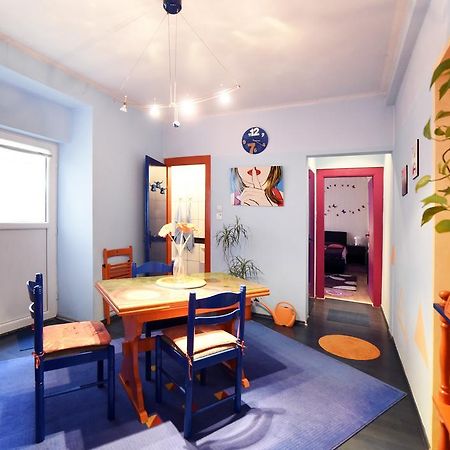 Apartment Orange Purple Blue Zagreb Dış mekan fotoğraf